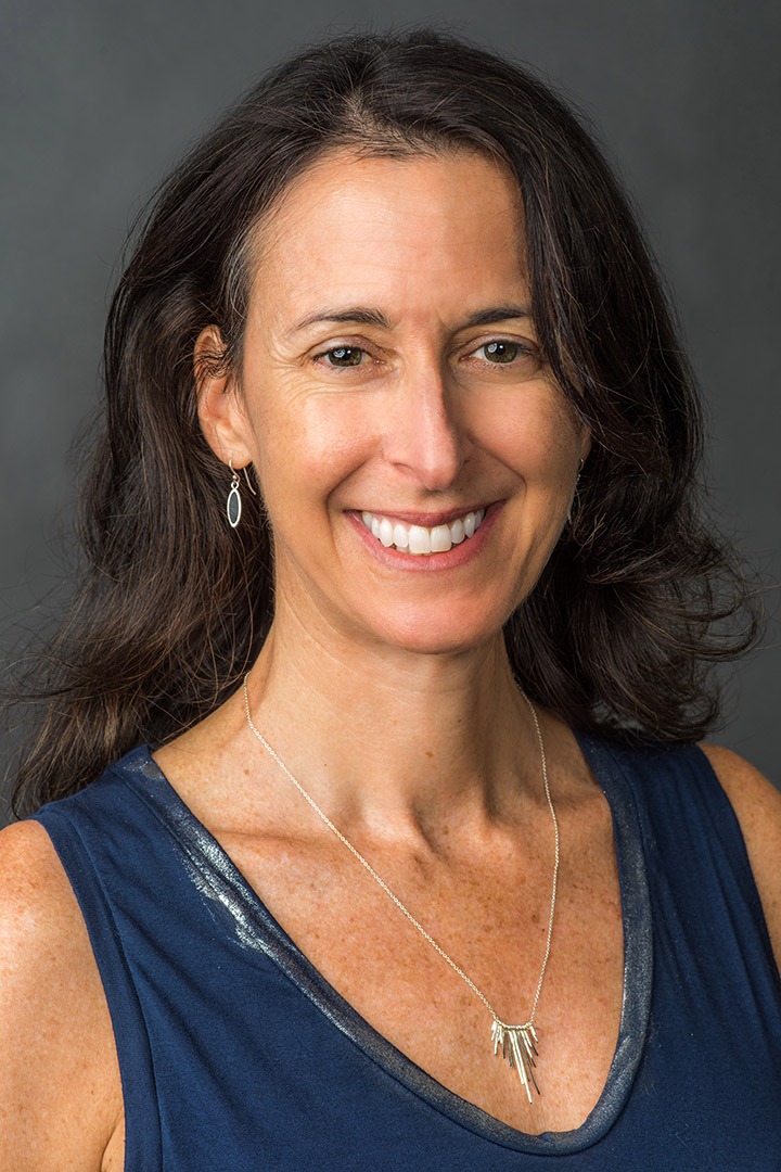 Headshot of Laurie Kohn